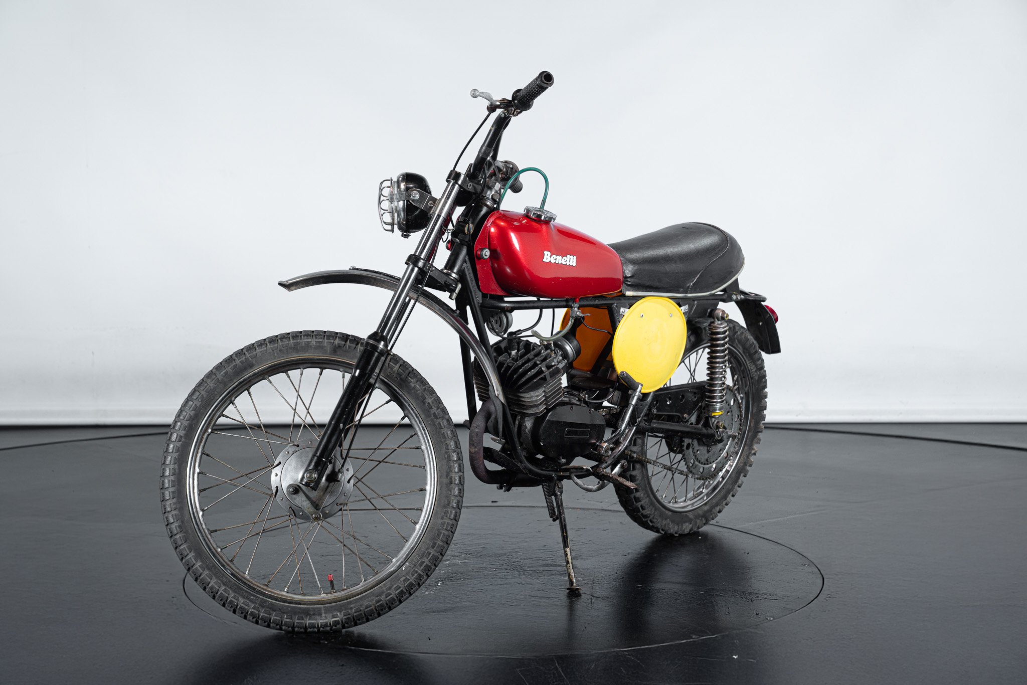 Benelli 50 CROSS 5V 