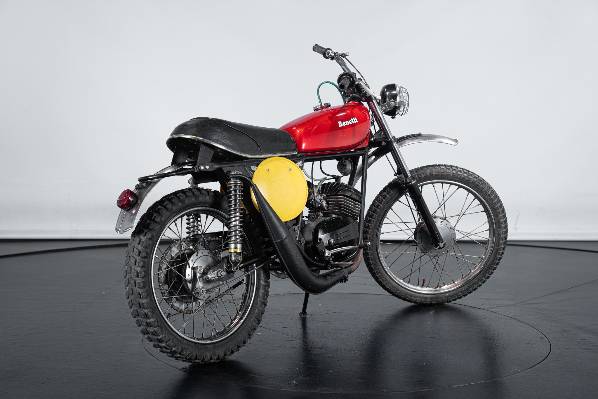 Benelli 50 CROSS 5V 