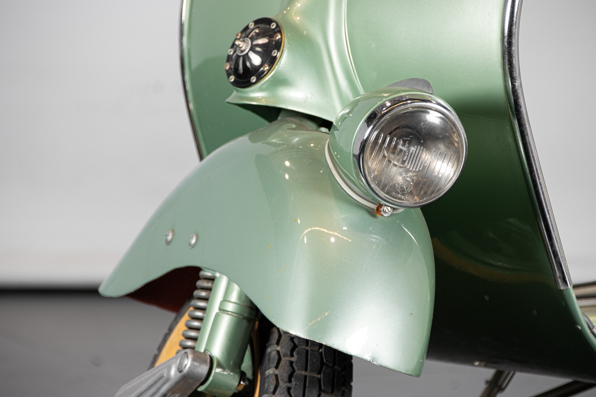 Piaggio PIAGGIO VESPA V31T \"FARO BASSO\" 