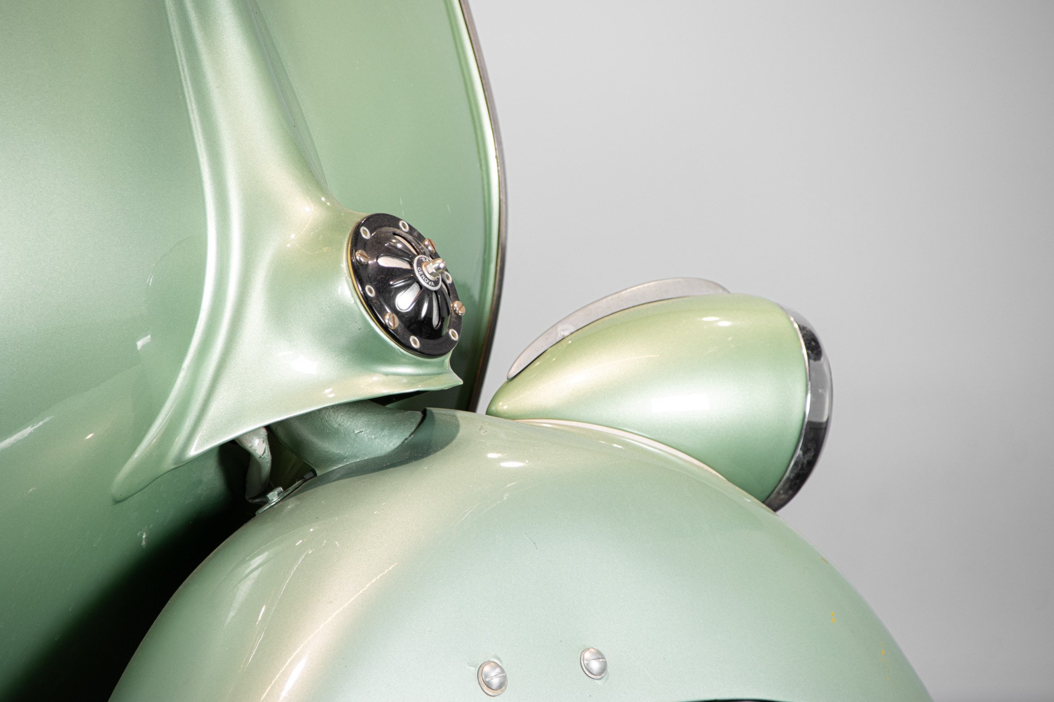 Piaggio PIAGGIO VESPA V31T \"FARO BASSO\" 