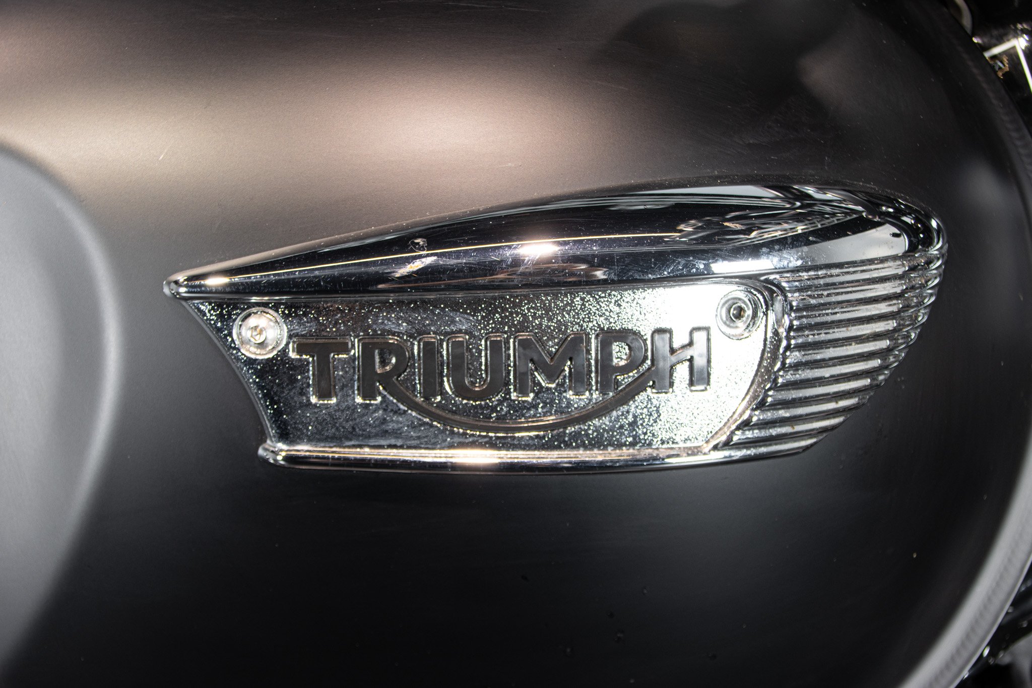 Triumph BONNEVILLE T100 BLACK 
