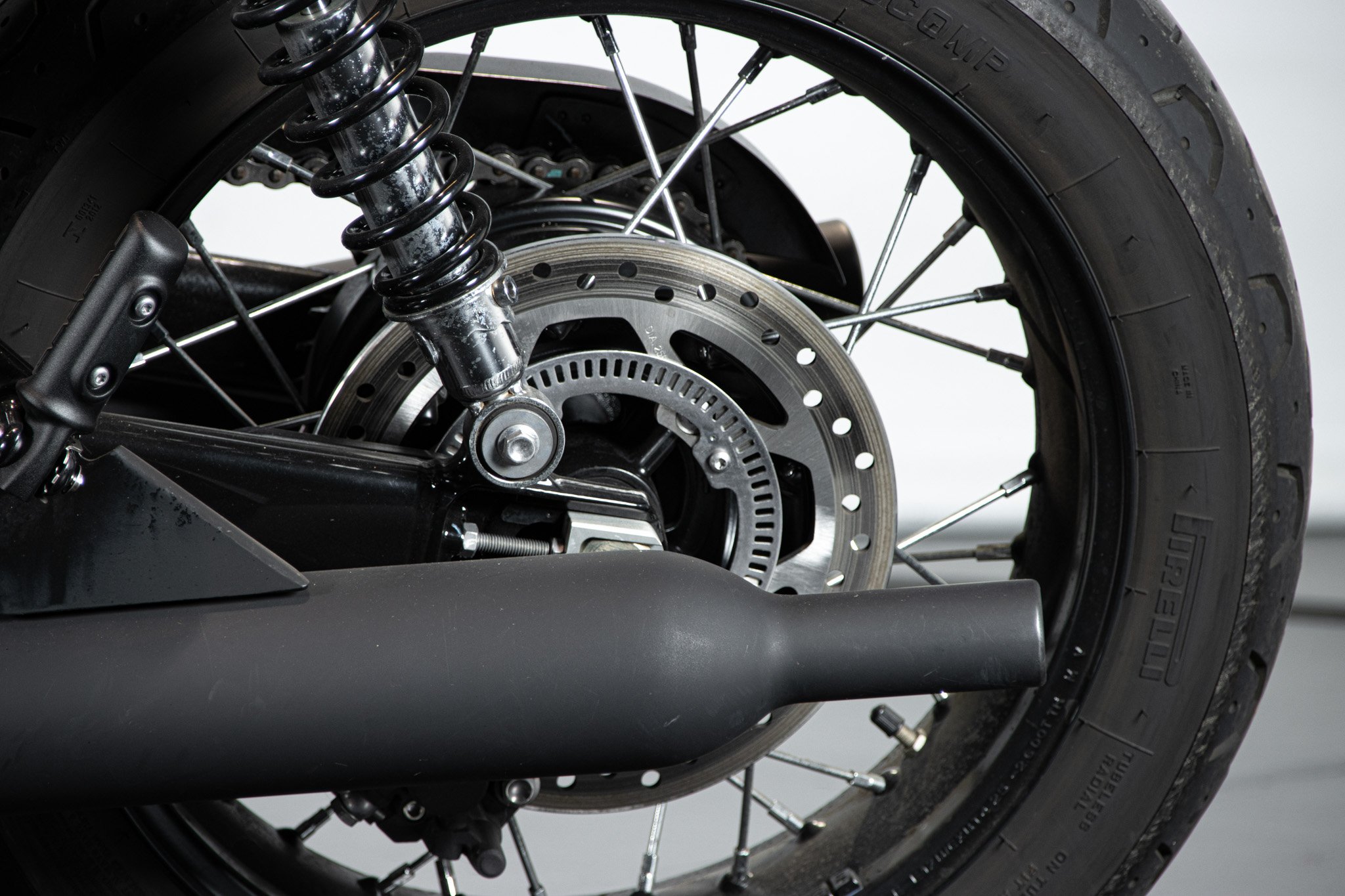Triumph BONNEVILLE T100 BLACK 