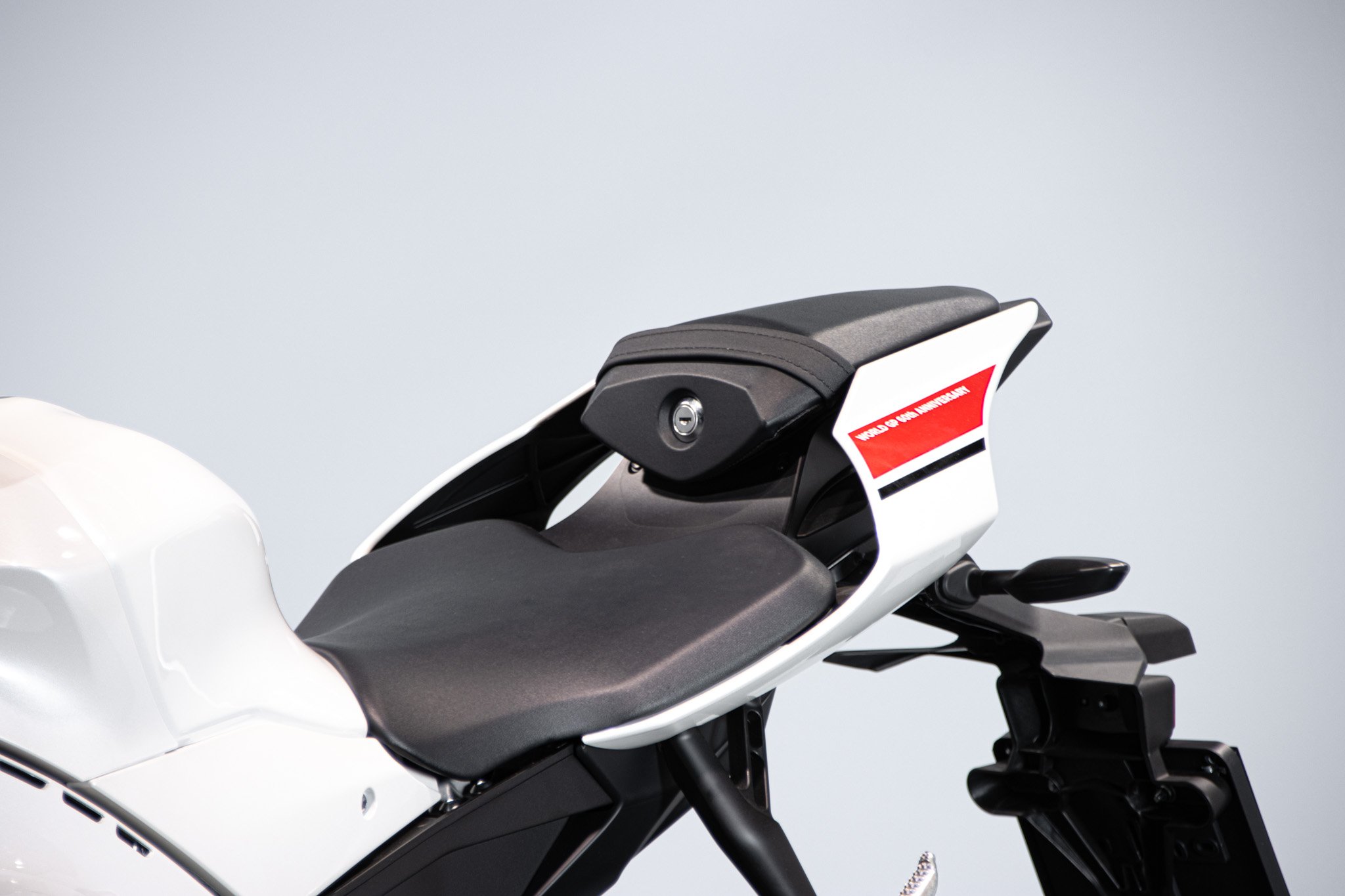Yamaha R1 60°th ANNIVERSARIO 
