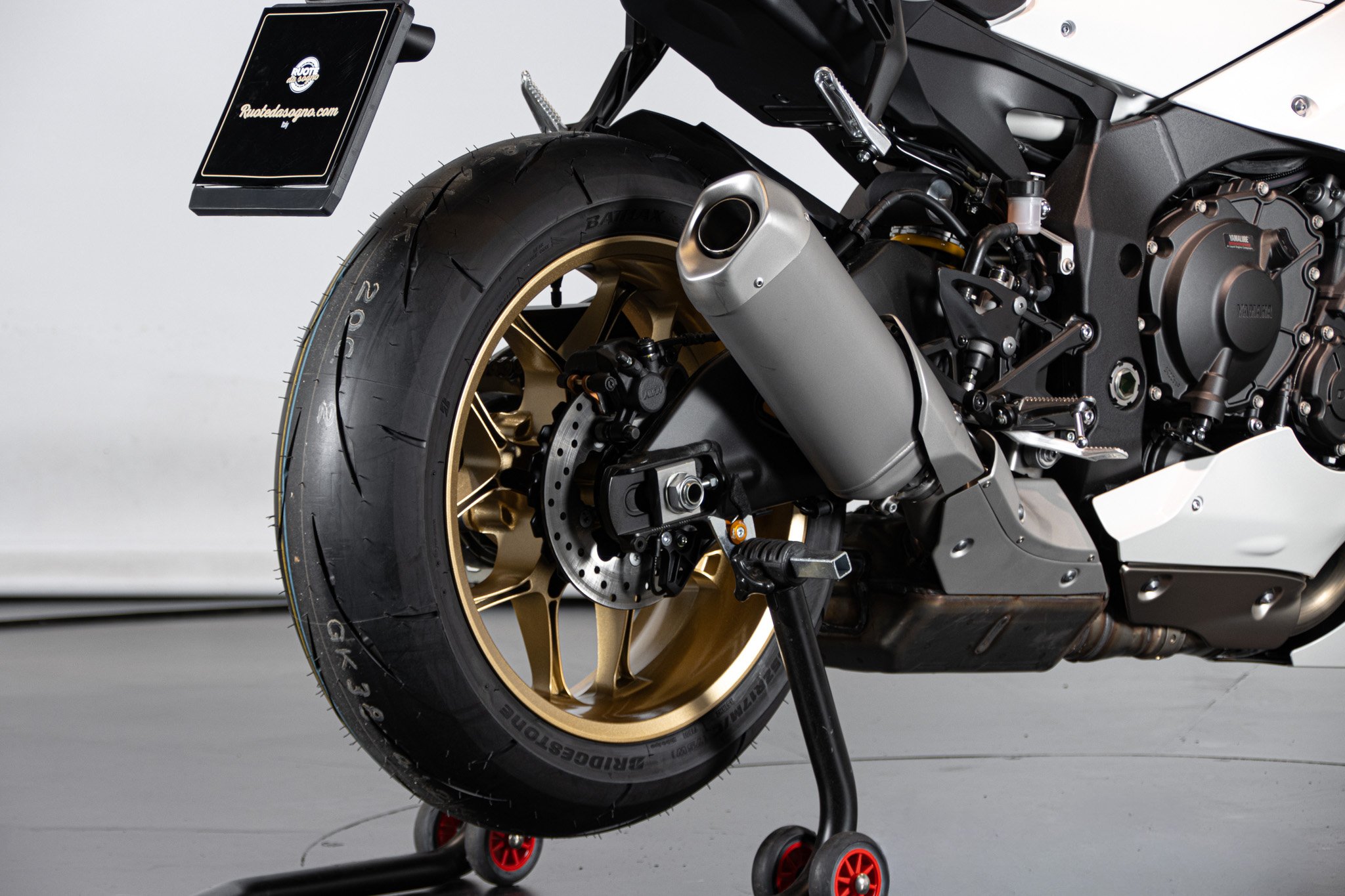 Yamaha R1 60°th ANNIVERSARIO 