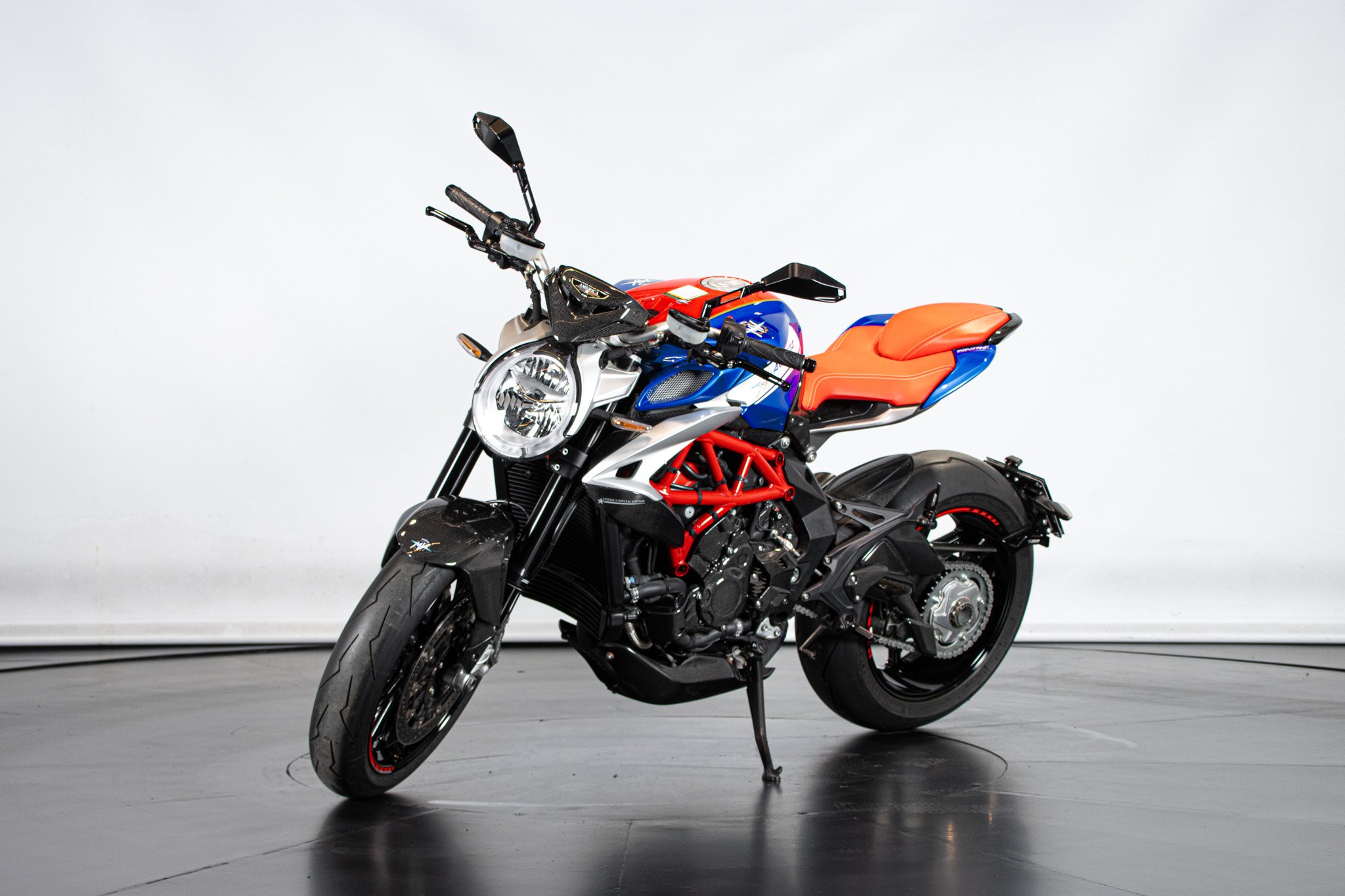 MV Agusta BRUTALE AMERICA 800 RR 