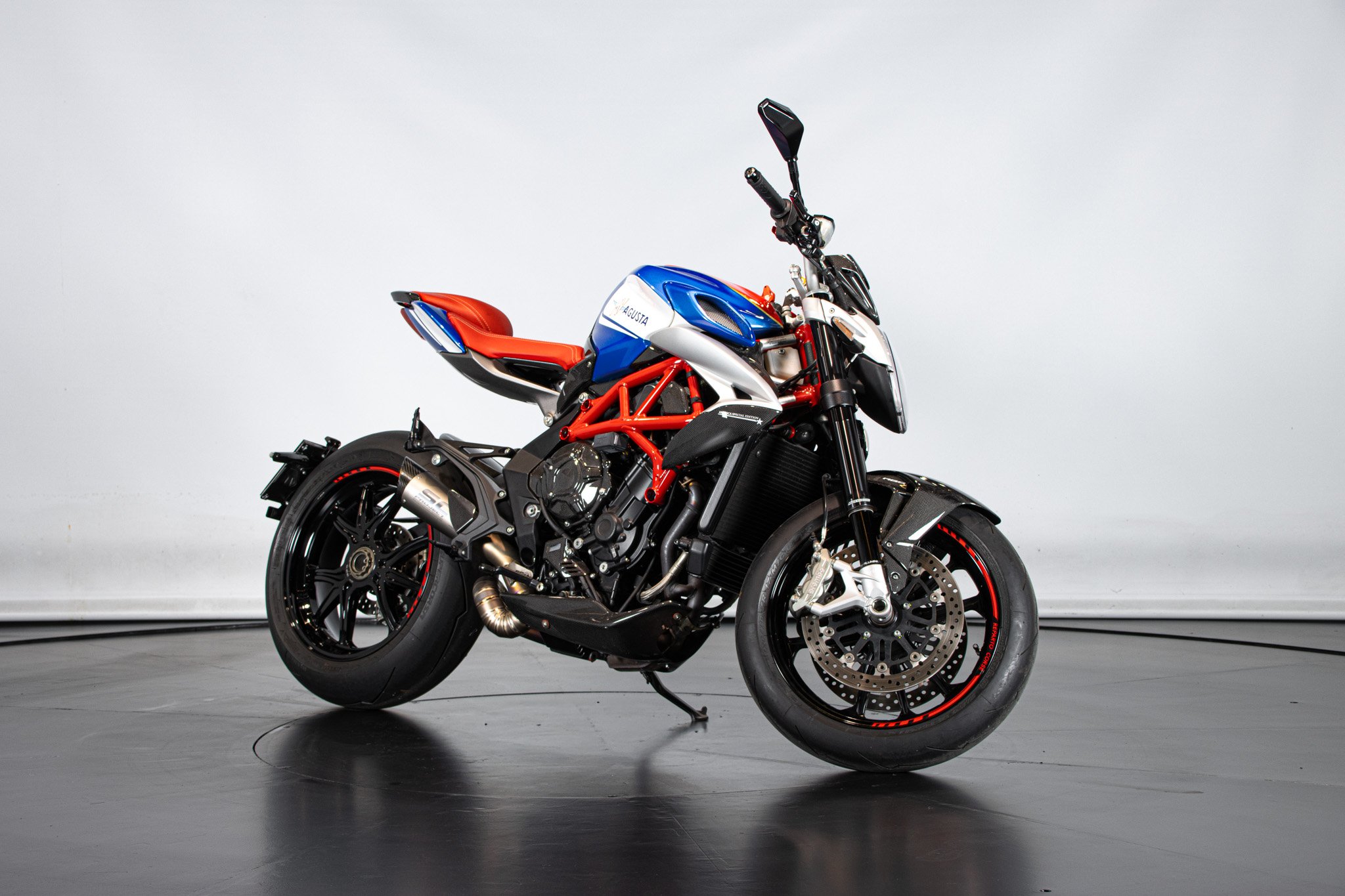 MV Agusta BRUTALE AMERICA 800 RR 
