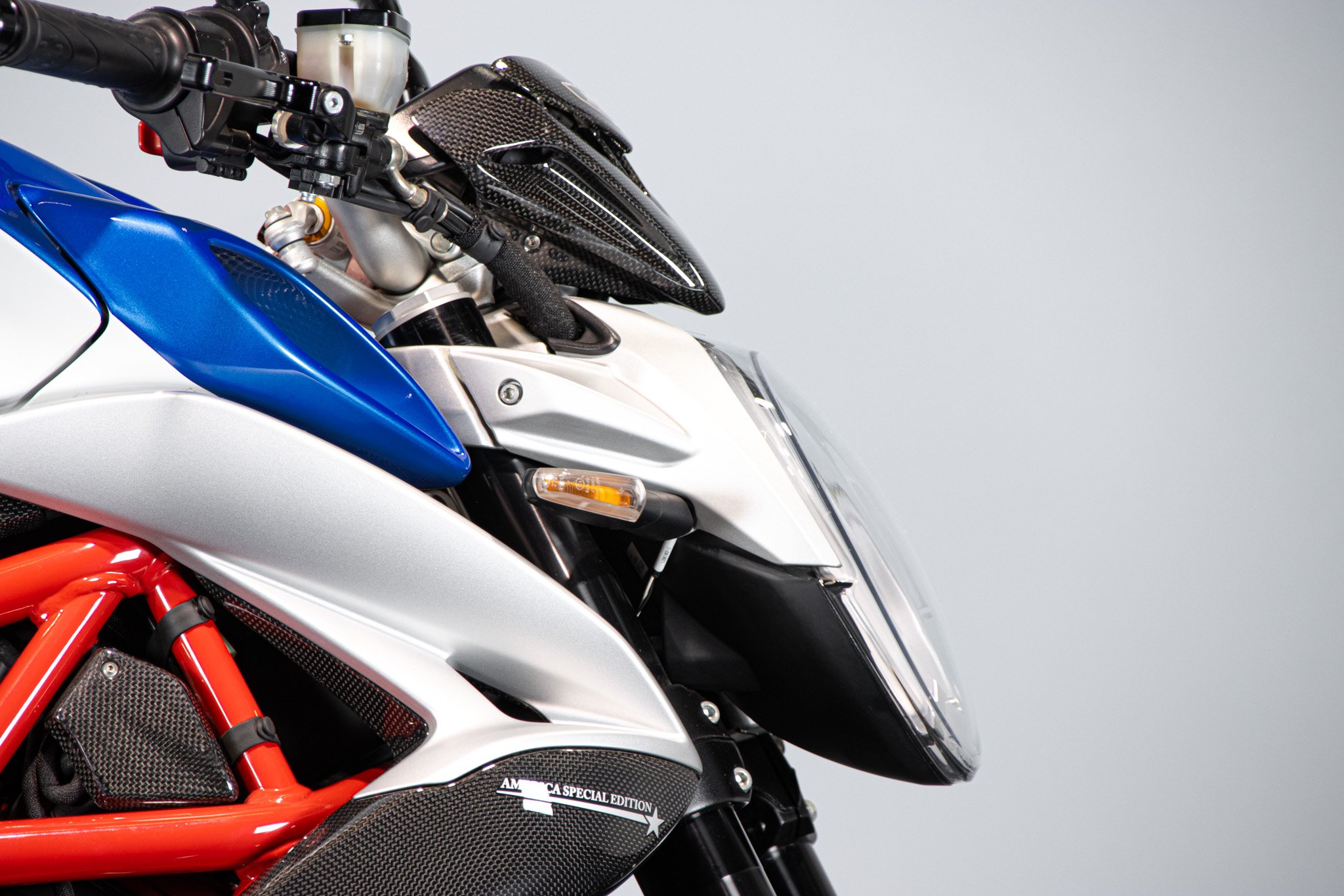 MV Agusta BRUTALE AMERICA 800 RR 