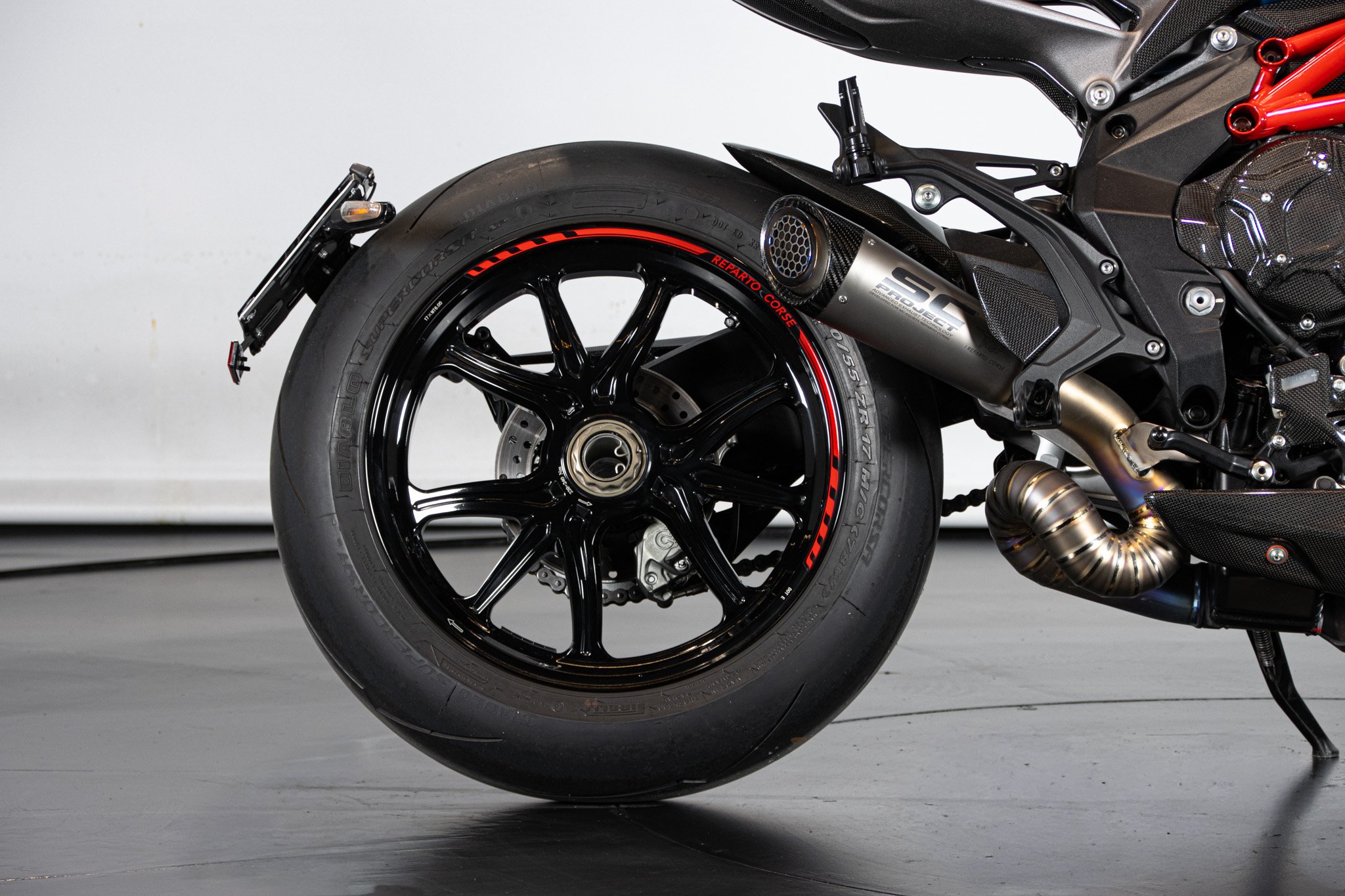 MV Agusta BRUTALE AMERICA 800 RR 