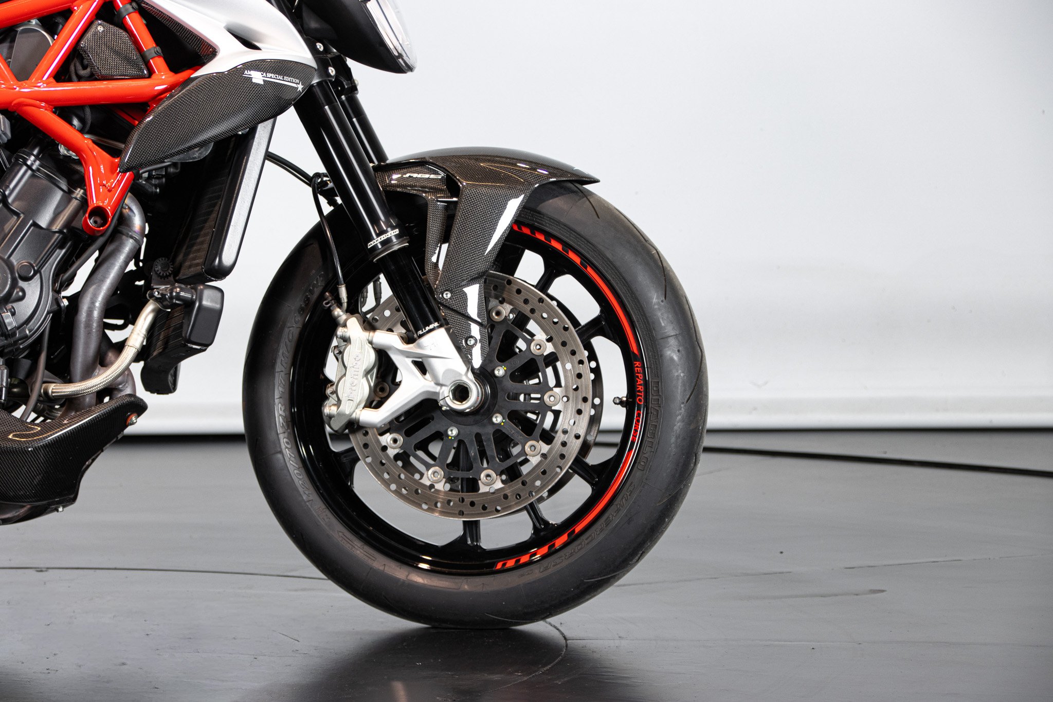 MV Agusta BRUTALE AMERICA 800 RR 