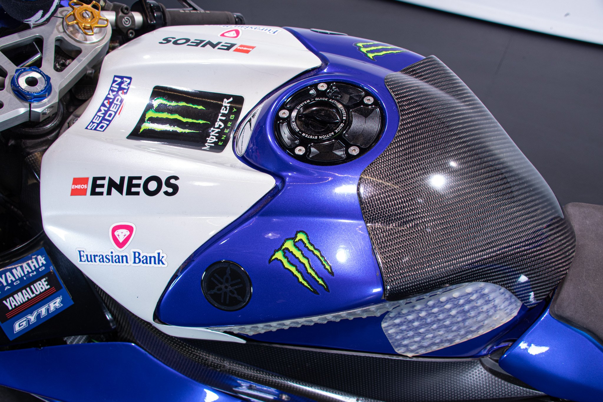 Yamaha R1 CORSA 