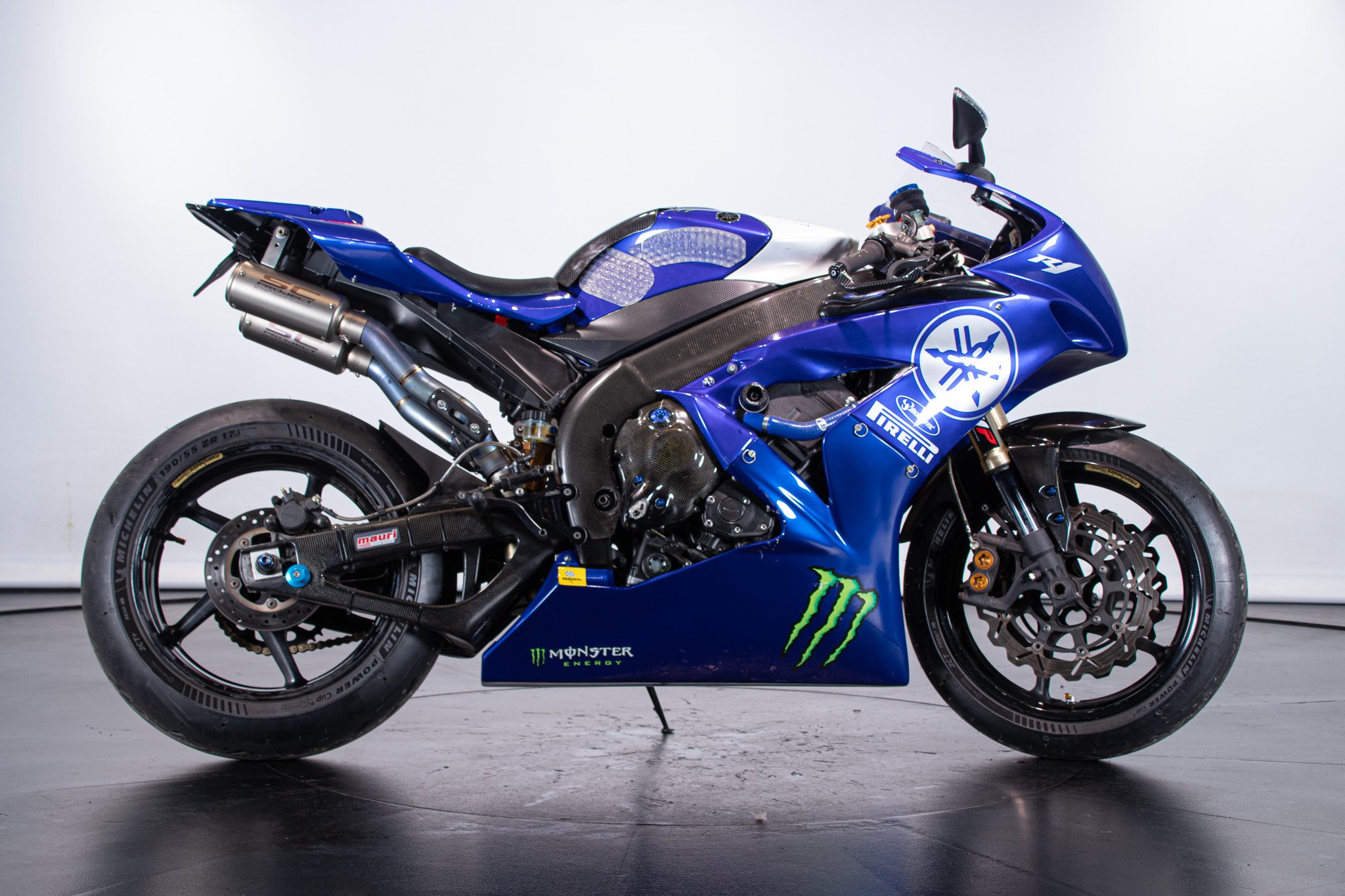 Yamaha R1 CORSA 