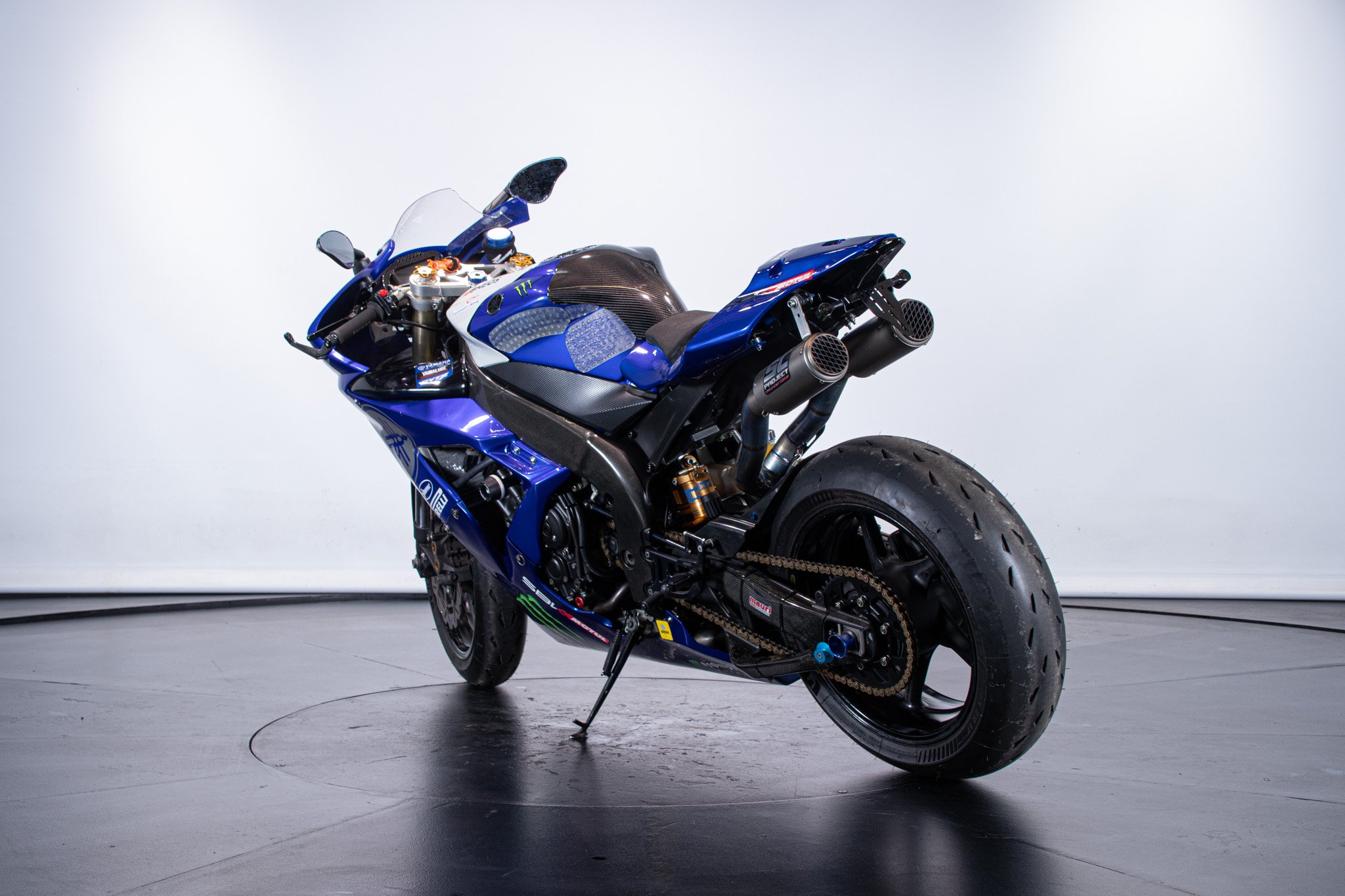 Yamaha R1 CORSA 