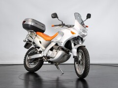 Aprilia PEGASO 650 