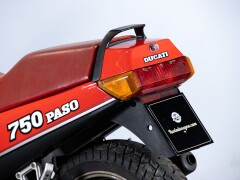 Ducati PASO 750 