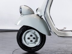 Piaggio VESPA 125 FARO BASSO 