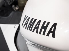 Yamaha YZF R1 