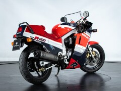 Suzuki GSX R 1100 