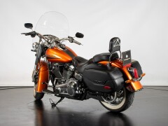 Harley Davidson HERITAGE DELUXE 